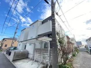 東京都調布市国領町1【アパート】の外観
