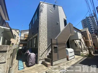 ハーモニーテラス新宿【1階】の外観