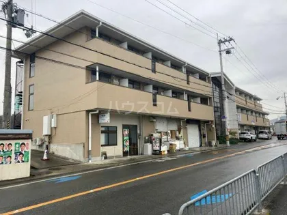 ルーミングハウス梶【2階】の外観