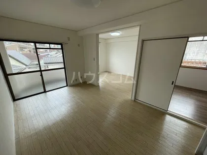 池田マンション【3階】の居間