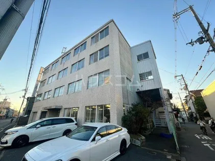 岡林ビル【4階】の外観