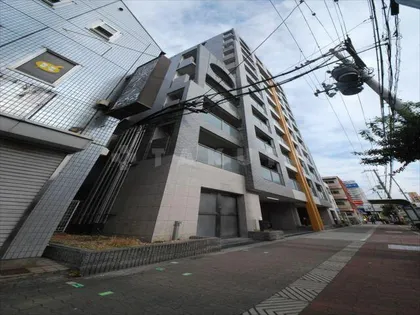 ルナコート塚本【3階】の外観