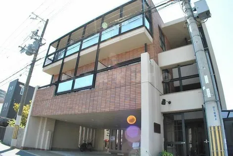 バスコキダ【3階】の外観