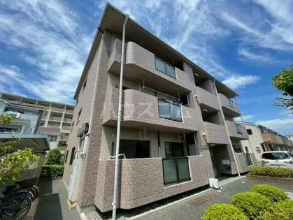 サンバレイ緑地B棟【1階】の外観