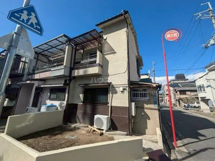 大阪府守口市梅町【テラスハウス】の外観