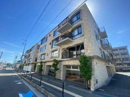 大阪府箕面市桜4丁目【マンション】の外観