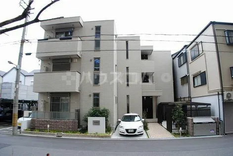 ル・ヴァンベール【2階】の外観