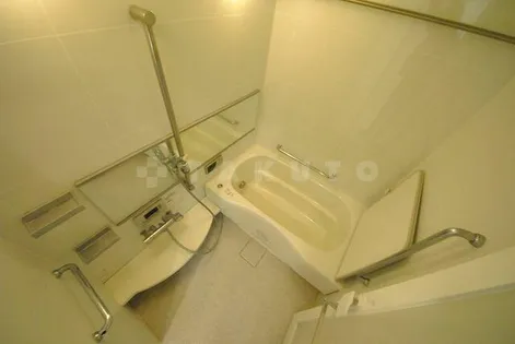 ジオ千里桃山台1番館【9階】の風呂