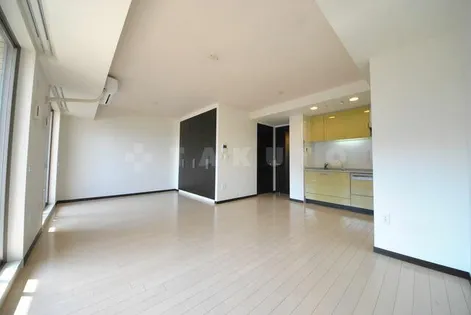 ジオ千里桃山台1番館【9階】の内装