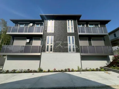 シャーメゾン翠【1階】の外観