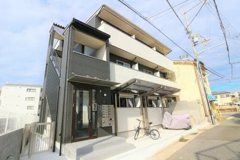 ベルメール東垂水【1階】の外観