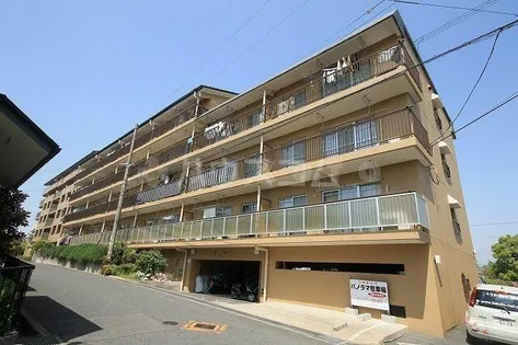 大阪府吹田市佐井寺南が丘【マンション】の外観