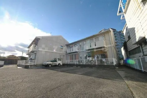 大阪府吹田市山田西4丁目【アパート】の外観