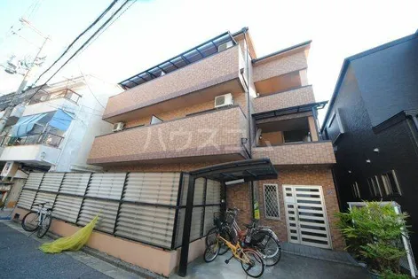 アクシス【3階】の外観