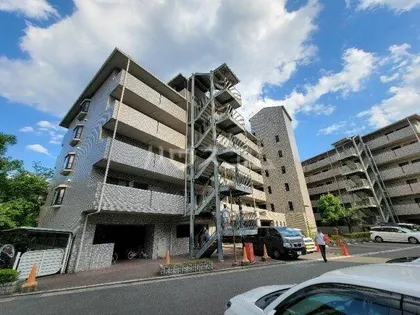 大阪府豊中市上新田1丁目【マンション】の外観