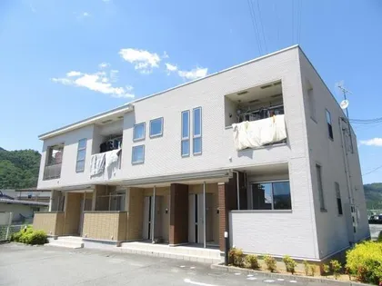 プロムナード【2階】の外観