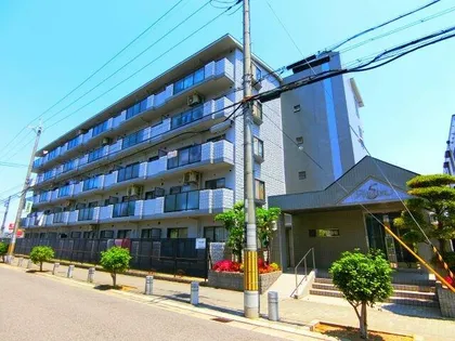 オースター5番館の画像