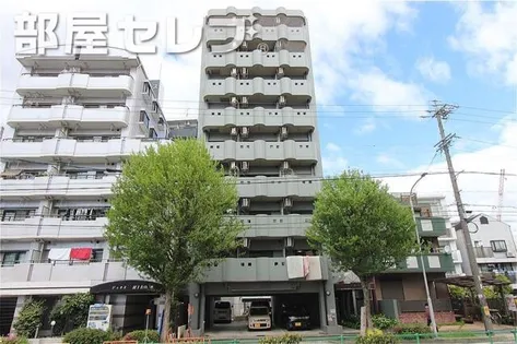 ジョイフル原南【3階】の外観