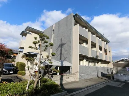 リブェール南茨木【3階】の外観