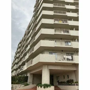 杁中スカイタウンB棟【3階】の外観