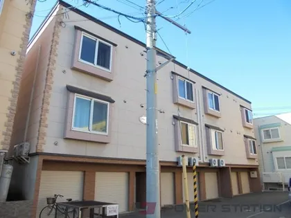 ブルーウィンド【2階】の外観