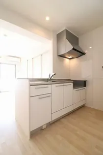 シャトレ五番館【5階】の外観