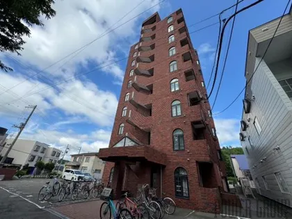 パークヒルズ文京台【4階】の外観