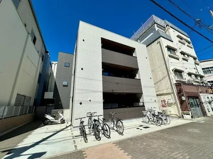 ワコーレヴィータ川西通【1階】の外観