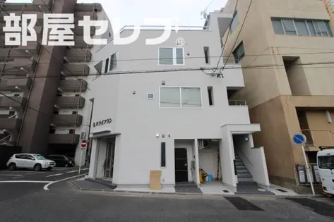 ライフワンビルの画像