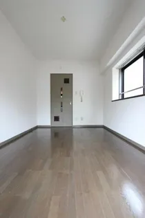 ロイヤルコート大橋南の画像