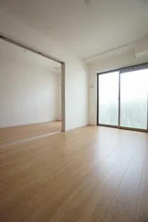 コンフォート フサ【4階】の外観