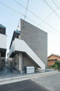 LA TACHE Ⅱ【102号室】の外観