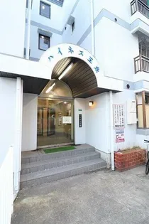 ハイネス五条【4階】の外観