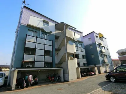 ステーションコタニの画像