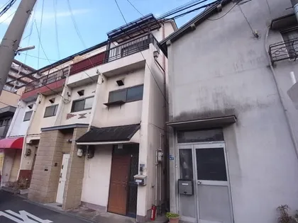 大阪府門真市栄町【テラスハウス】の外観