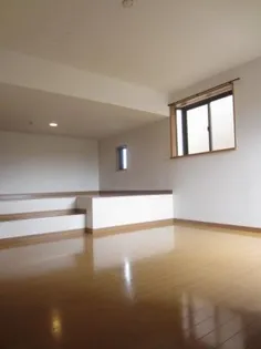 ユリシス姪浜の画像