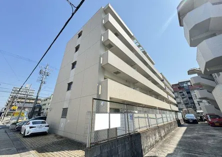 セラーノ平針の画像