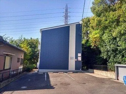 レオネクスト学園前ヒルズの画像