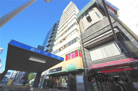 サン・フシミビル【8階】の外観