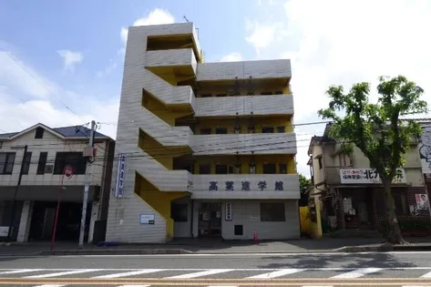 マンション葉山中井【4階】の外観