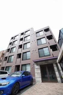 アイディール博多【3階】の外観