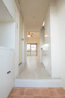 メゾン・ド・ミラージュ【4階】の外観