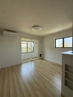 フラテッリ Sの画像