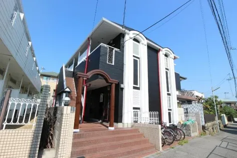 エル・マール東須磨【1階】の外観