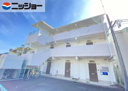 メゾン鶴田【2階】の外観