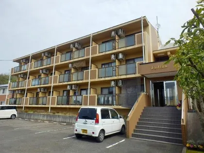 滋賀県大津市稲津2丁目【マンション】の外観