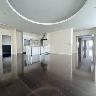 千種タワーヒルズ【23階】の居間