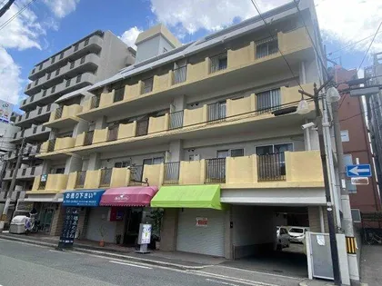 ファミール長居の画像