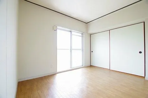 公社賃貸SMALIO 三原台【5階】の内装