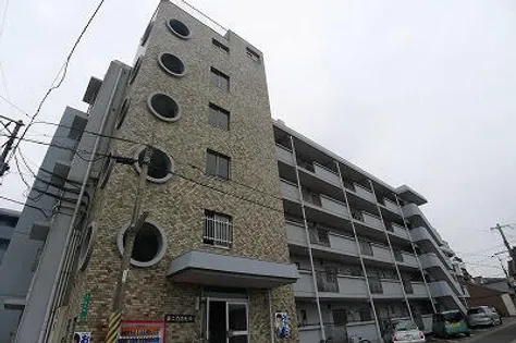 福岡県北九州市八幡東区石坪町【マンション】の外観